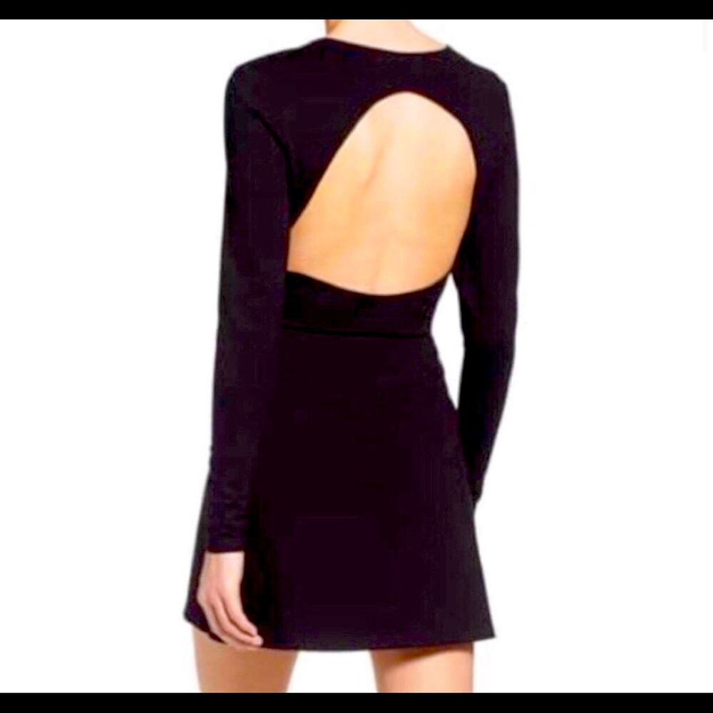 KENDALL + KYLIE black mini - NWT!